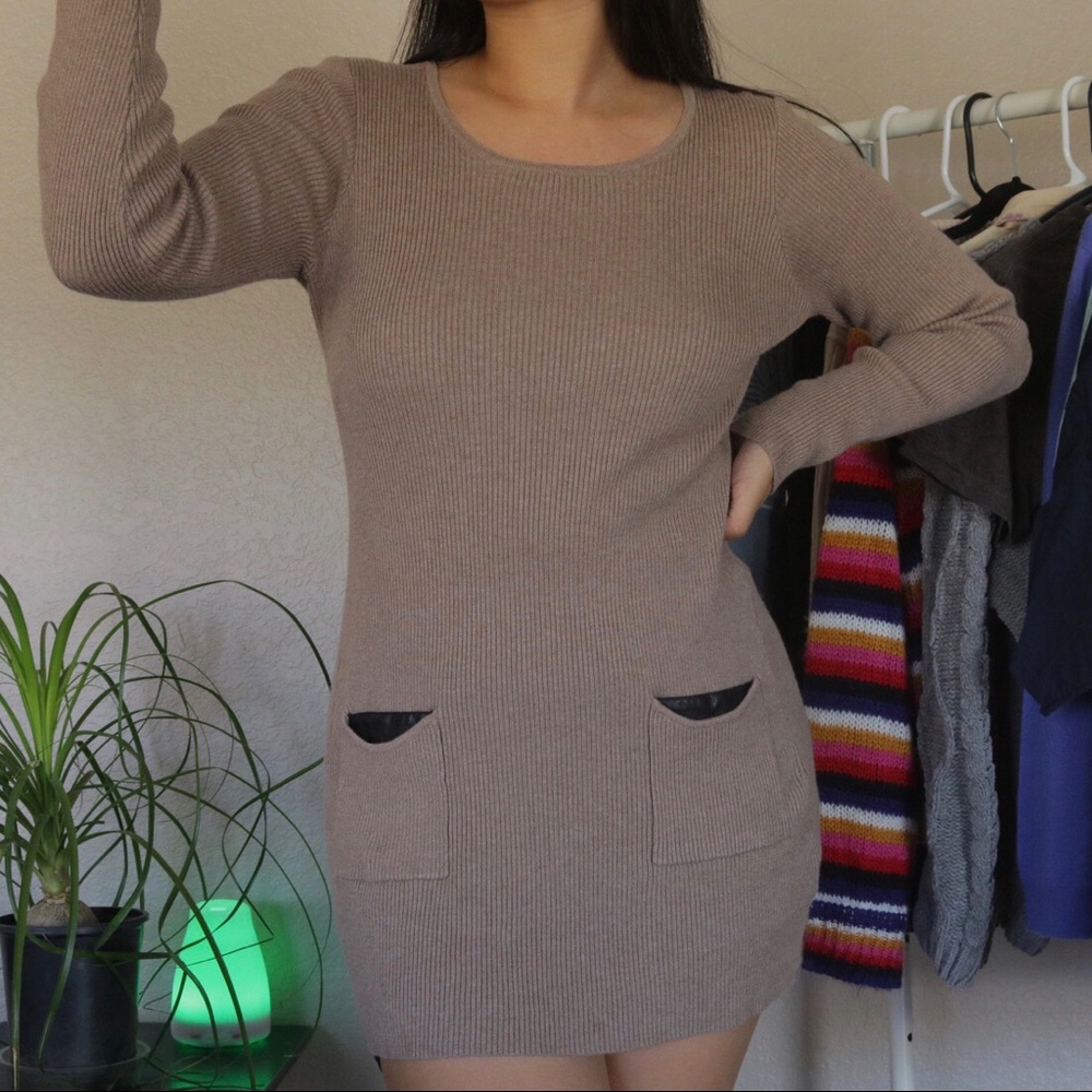 Ribbed sweater dress